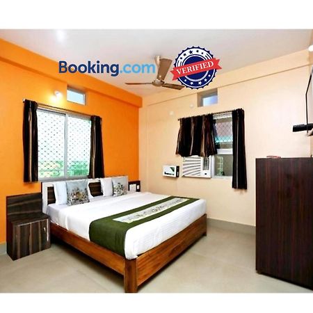 Hotel Krishna Residency Puri Near Sea Beach Best Choice Of Travellers By Morservices エクステリア 写真
