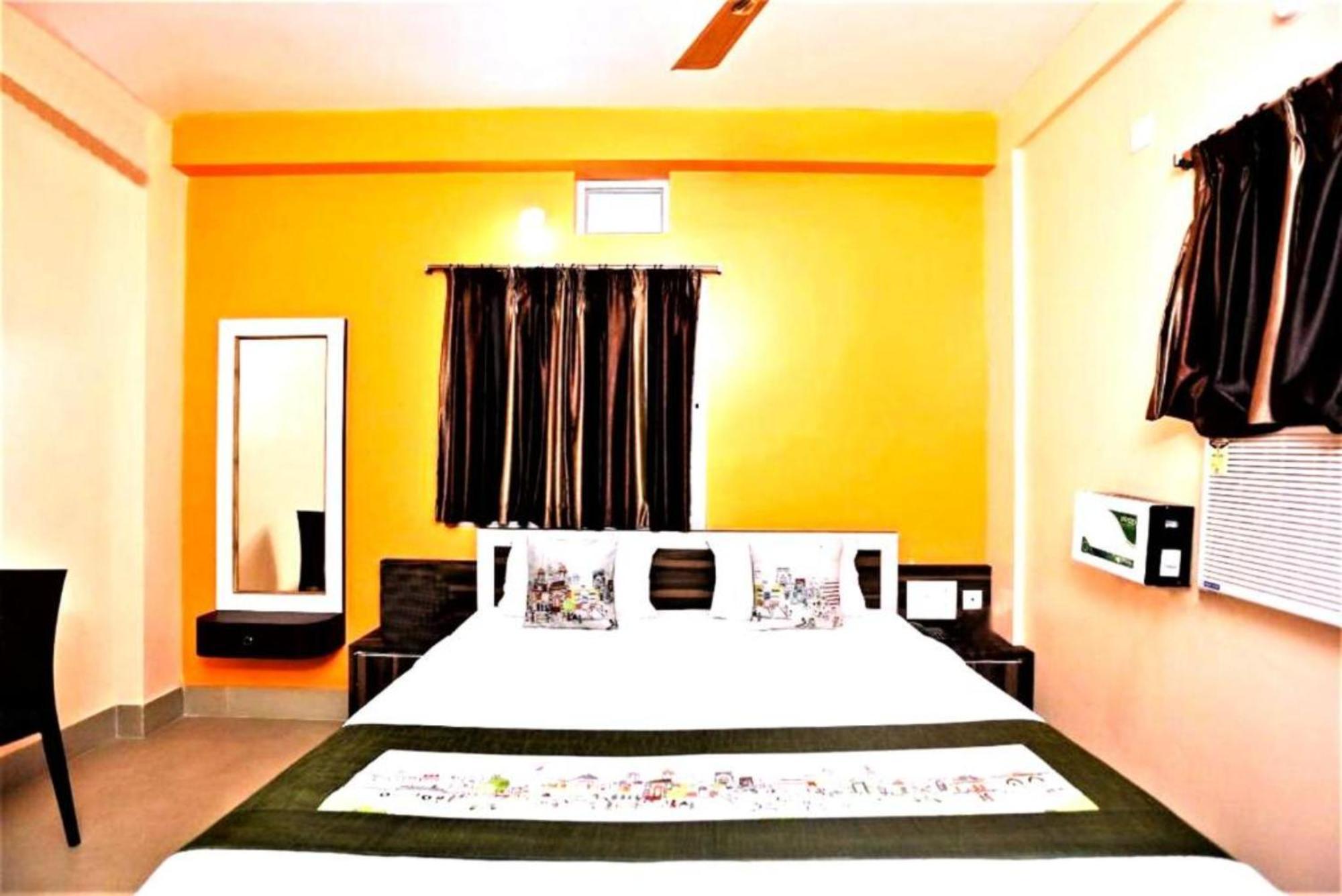 Hotel Krishna Residency Puri Near Sea Beach Best Choice Of Travellers By Morservices エクステリア 写真