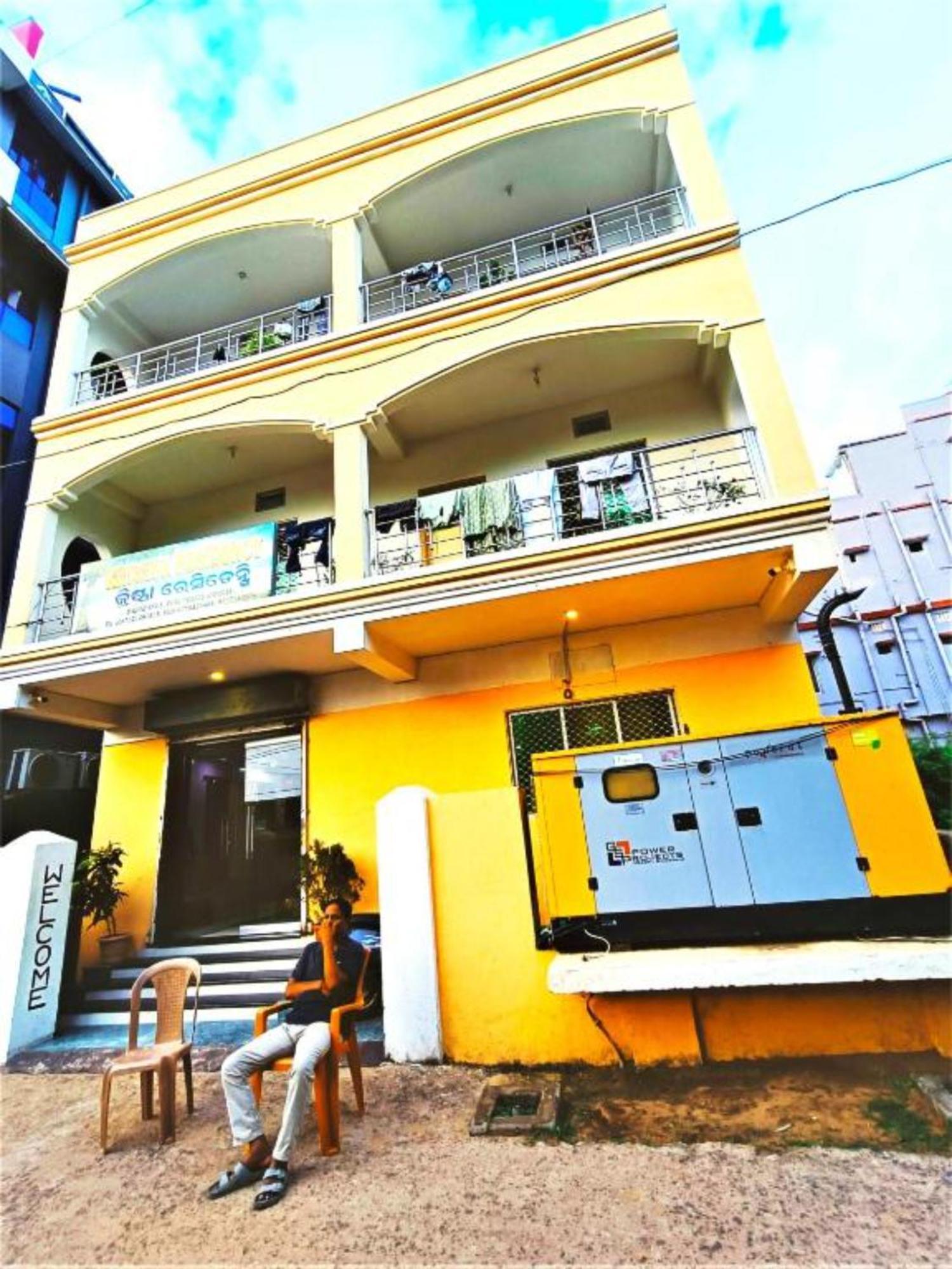 Hotel Krishna Residency Puri Near Sea Beach Best Choice Of Travellers By Morservices エクステリア 写真