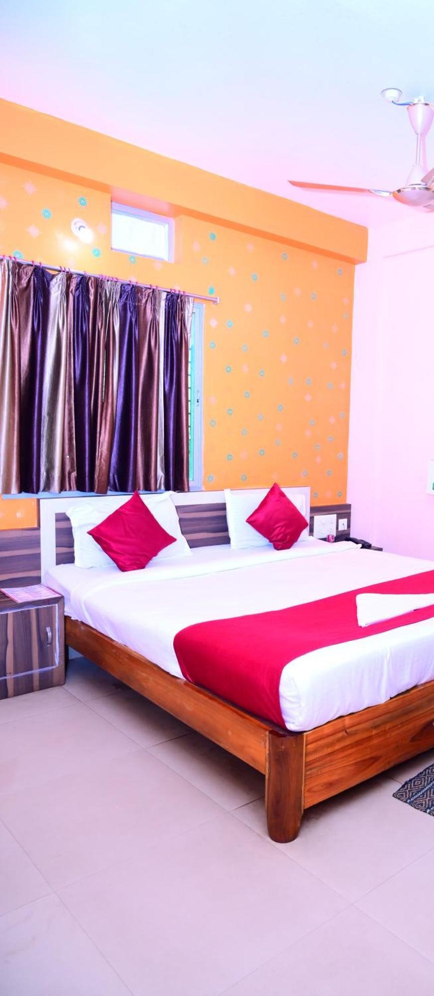 Hotel Krishna Residency Puri Near Sea Beach Best Choice Of Travellers By Morservices エクステリア 写真